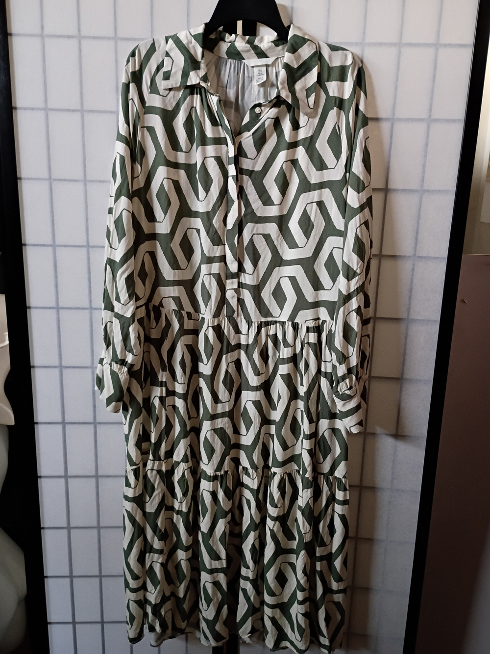 H&M Geometric Print Tiered Button-Front Maxi Dress — Green & Cream